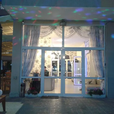 Hotel Megas