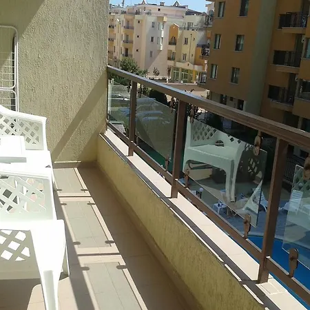 Megas Hotel